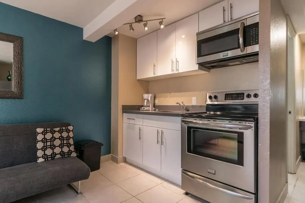 30Th Fl King Bed View Studio Χονολουλού